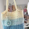 Tas Slempang Rajut